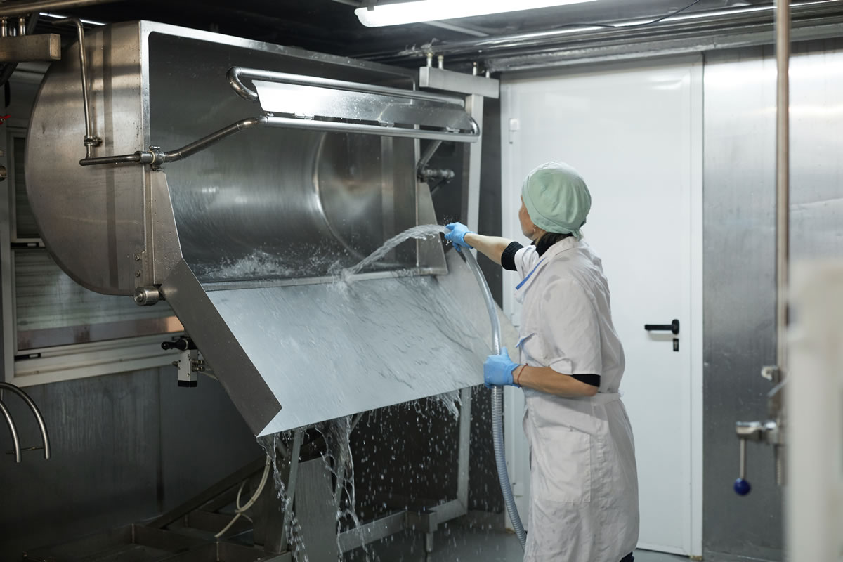Food factory cleaning process creating wastewater that will require collection and treatment Food factory cleaning process creating wastewater that will require collection and treatment
